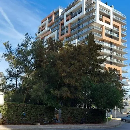 The Roof Elite 아파트 포티마오